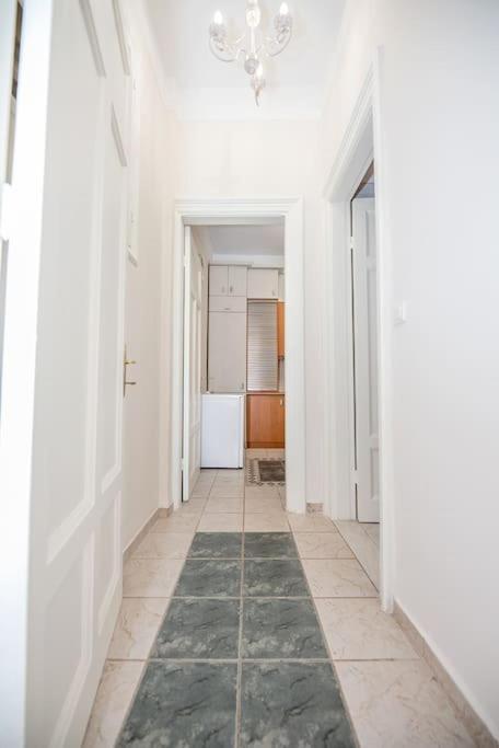 Roman Forum Apartment Thessaloniki Exterior photo
